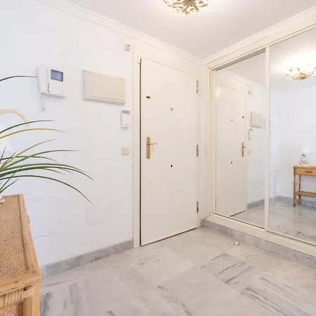 Διαμέρισμα Charming 3br Puerto Banus *